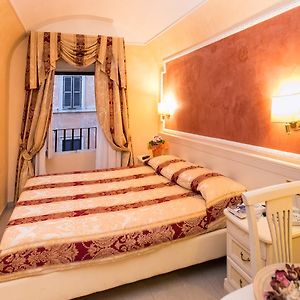 Kamer met een King Size Bed